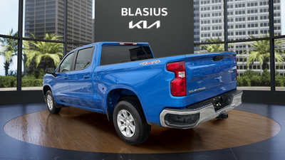 2025 Chevrolet Silverado 1500 LT LT1