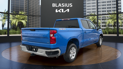 2025 Chevrolet Silverado 1500 LT LT1