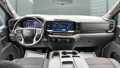 2025 Chevrolet Silverado 1500 LT LT1