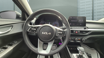 2023 Kia Forte LX