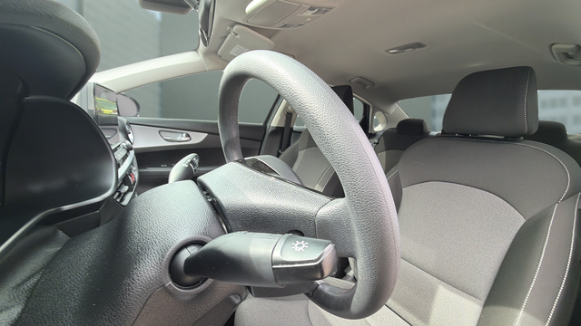 2023 Kia Forte LX
