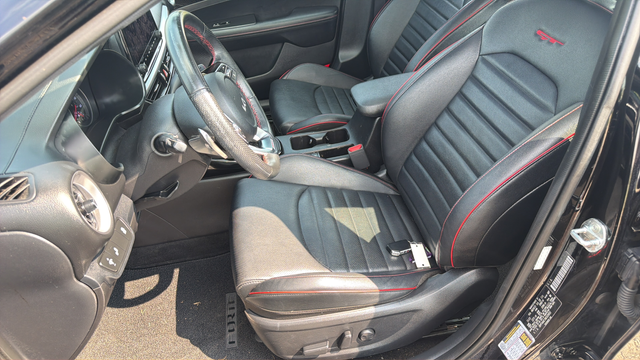 2022 Kia Forte GT