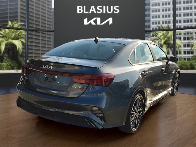 2022 Kia Forte GT-Line