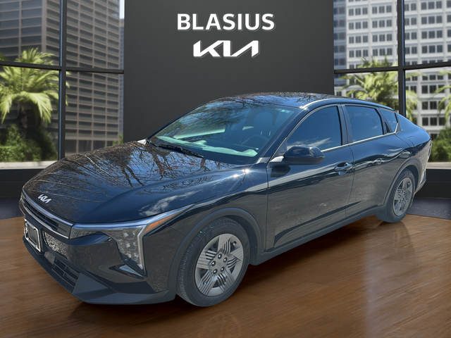 2025 Kia K4 LX
