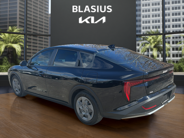 2025 Kia K4 LX
