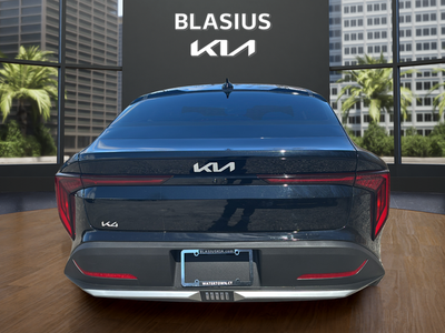 2025 Kia K4 LX