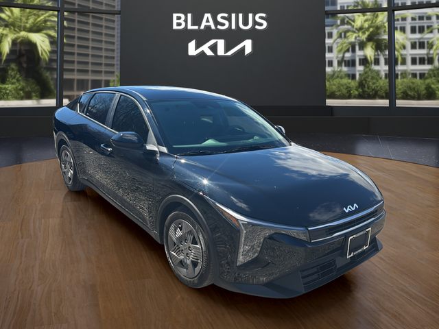 2025 Kia K4 LX