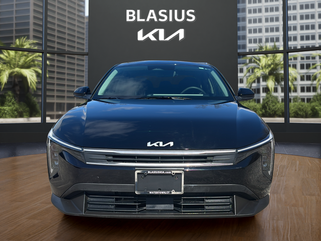 2025 Kia K4 LX