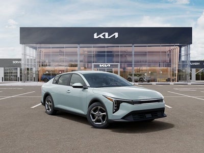 2026 Kia K4 Base