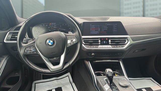 2021 BMW 3 Series 330i xDrive