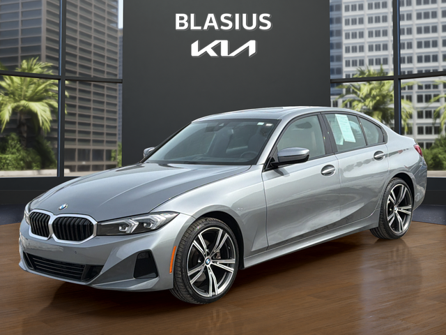 2023 BMW 3 Series 330i xDrive