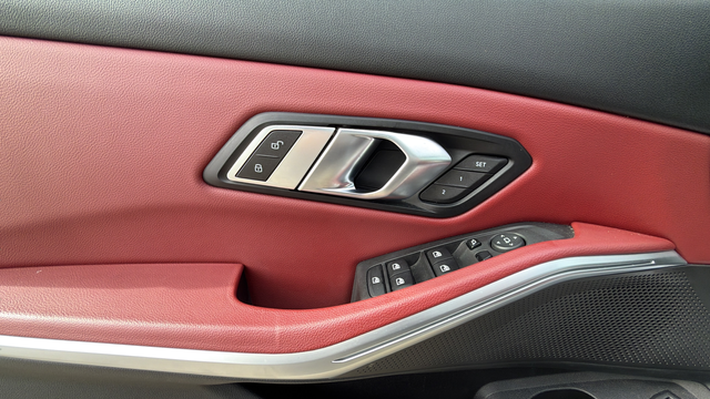 2023 BMW 3 Series 330i xDrive