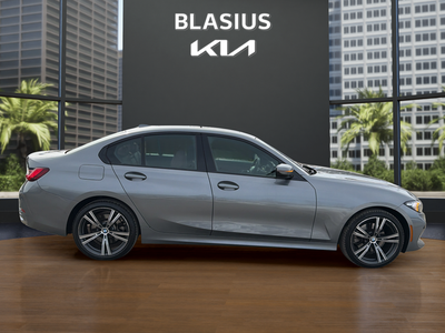 2023 BMW 3 Series 330i xDrive