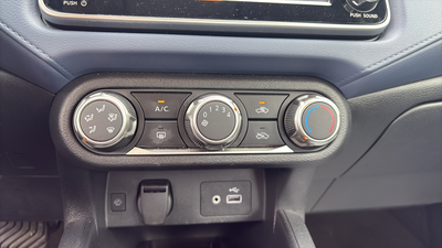2024 Nissan Versa 1.6 SV