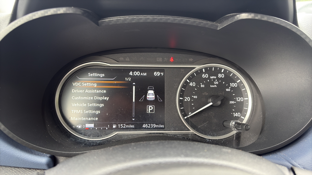2024 Nissan Versa 1.6 SV