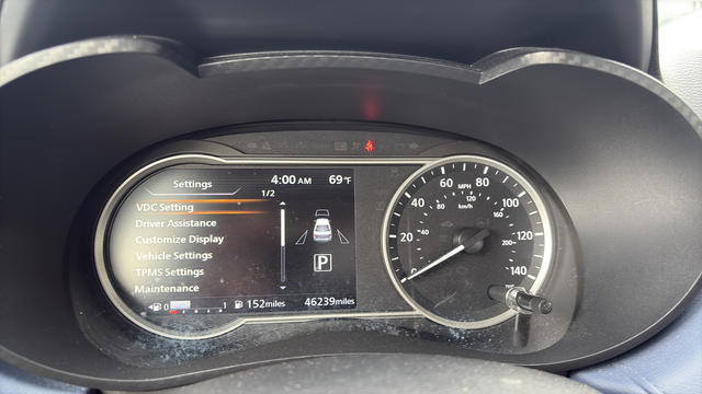 2024 Nissan Versa 1.6 SV