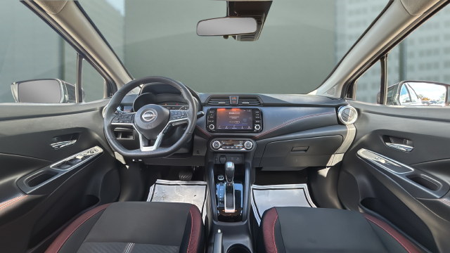 2024 Nissan Versa 1.6 SR