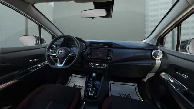 2024 Nissan Versa 1.6 SR