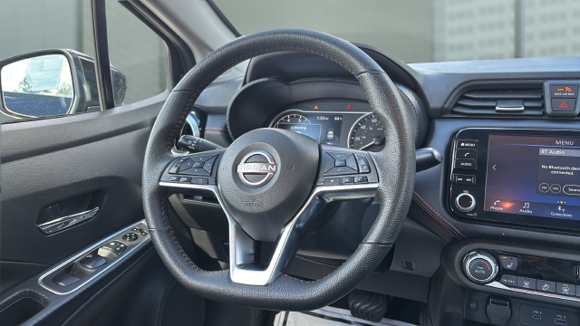 2024 Nissan Versa 1.6 SR