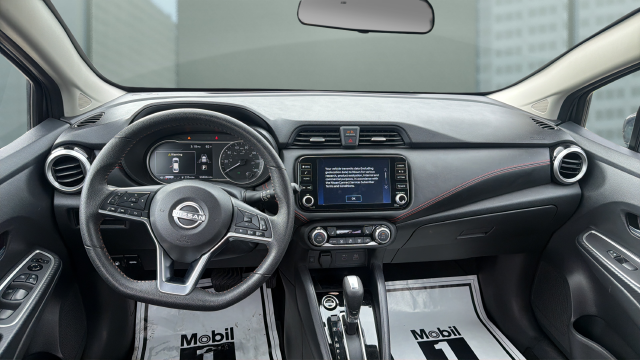 2024 Nissan Versa 1.6 SR
