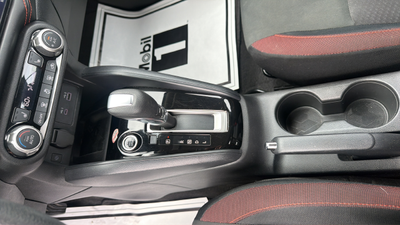 2024 Nissan Versa 1.6 SR