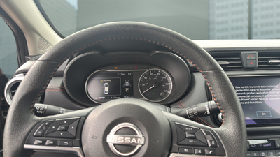 2024 Nissan Versa 1.6 SR