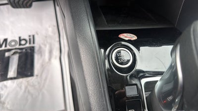 2024 Nissan Versa 1.6 SR