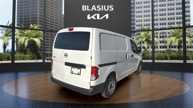 2018 Nissan NV200 S