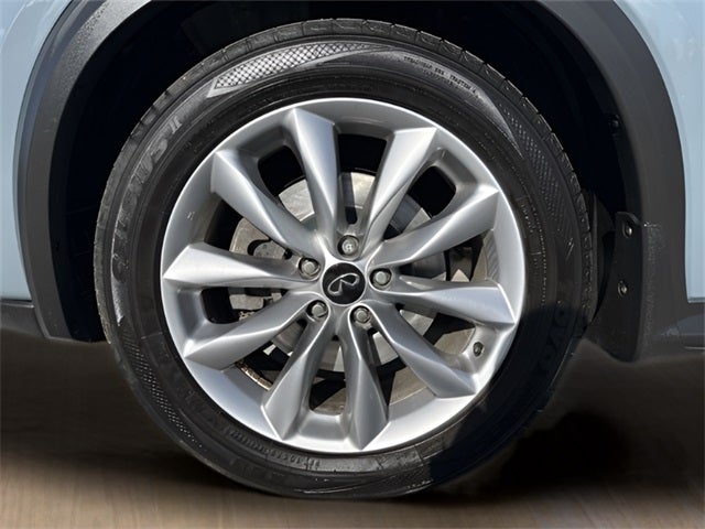 2022 INFINITI QX50 ESSENTIAL