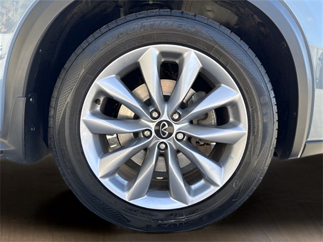 2022 INFINITI QX50 ESSENTIAL