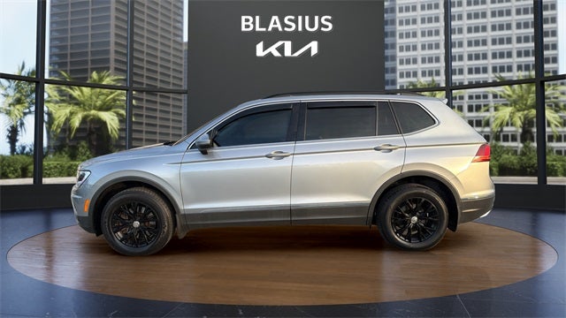 2020 Volkswagen Tiguan 2.0T SE 4Motion