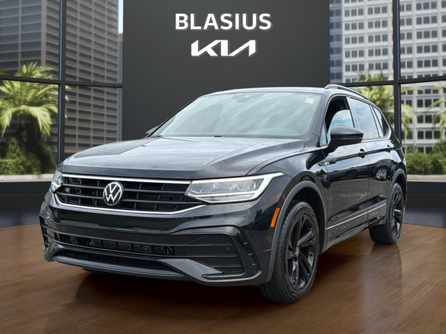 2024 Volkswagen Tiguan 2.0T SE R-Line Black