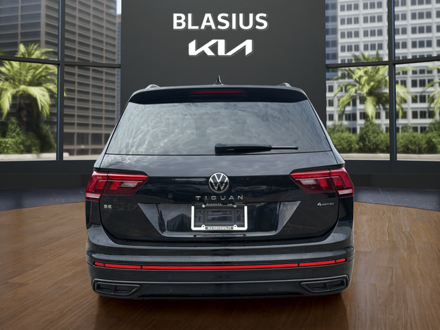 2024 Volkswagen Tiguan 2.0T SE R-Line Black