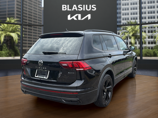 2024 Volkswagen Tiguan 2.0T SE R-Line Black