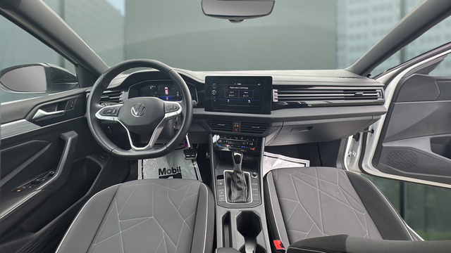 2025 Volkswagen Jetta 1.5T Sport