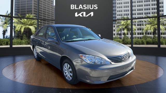 2005 Toyota Camry LE