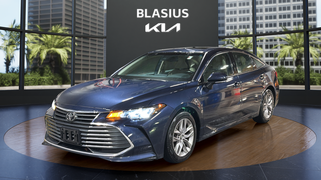 2019 Toyota Avalon XLE