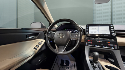 2019 Toyota Avalon XLE