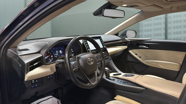 2019 Toyota Avalon XLE