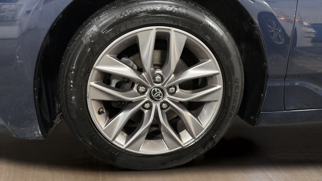 2019 Toyota Avalon XLE