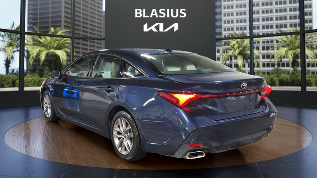 2019 Toyota Avalon XLE