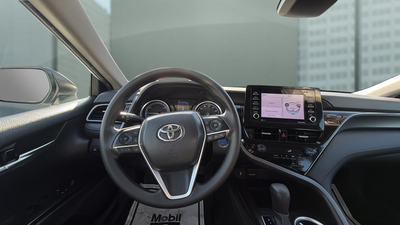 2022 Toyota Camry Hybrid LE
