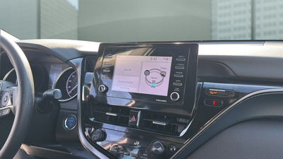 2022 Toyota Camry Hybrid LE