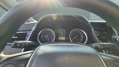 2022 Toyota Camry Hybrid LE