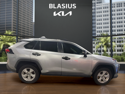 2021 Toyota RAV4 Hybrid LE