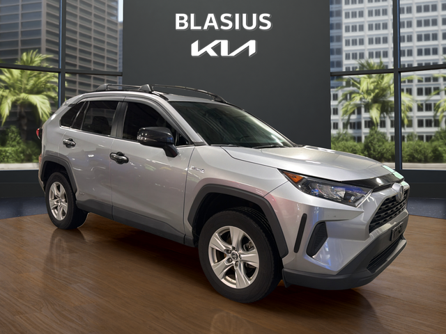 2021 Toyota RAV4 Hybrid LE