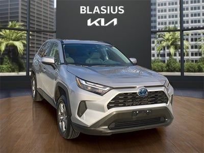 2024 Toyota RAV4 Hybrid XLE