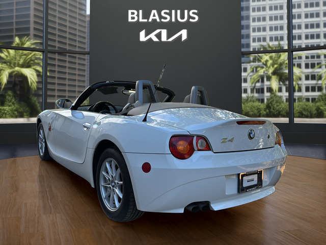 2004 BMW Z4 2.5i