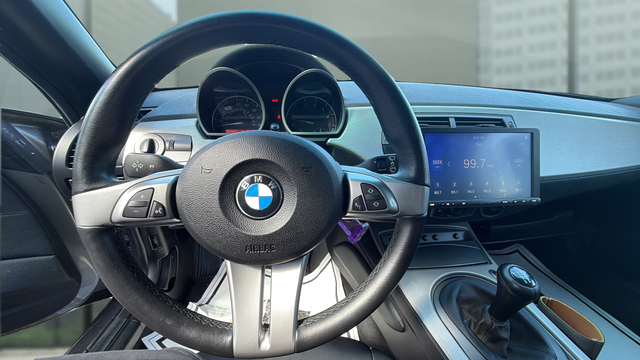 2004 BMW Z4 2.5i