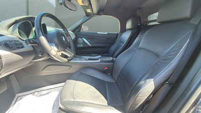 2004 BMW Z4 2.5i